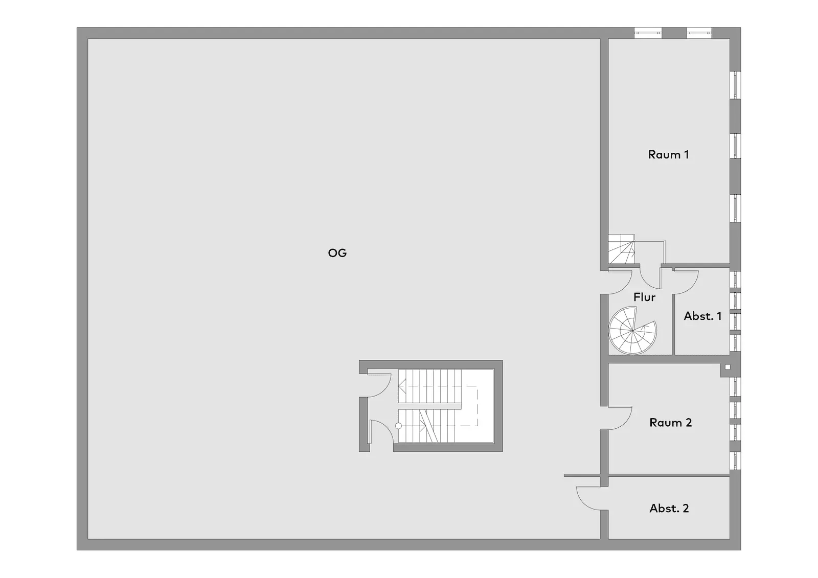 Black-and-white floor plan showing a large open area labelled “OG” (upper floor), a hallway, two small rooms labelled “Abst. 1” and “Abst. 2” (storage), two rooms labelled “Raum 1” and “Raum 2” and a staircase.